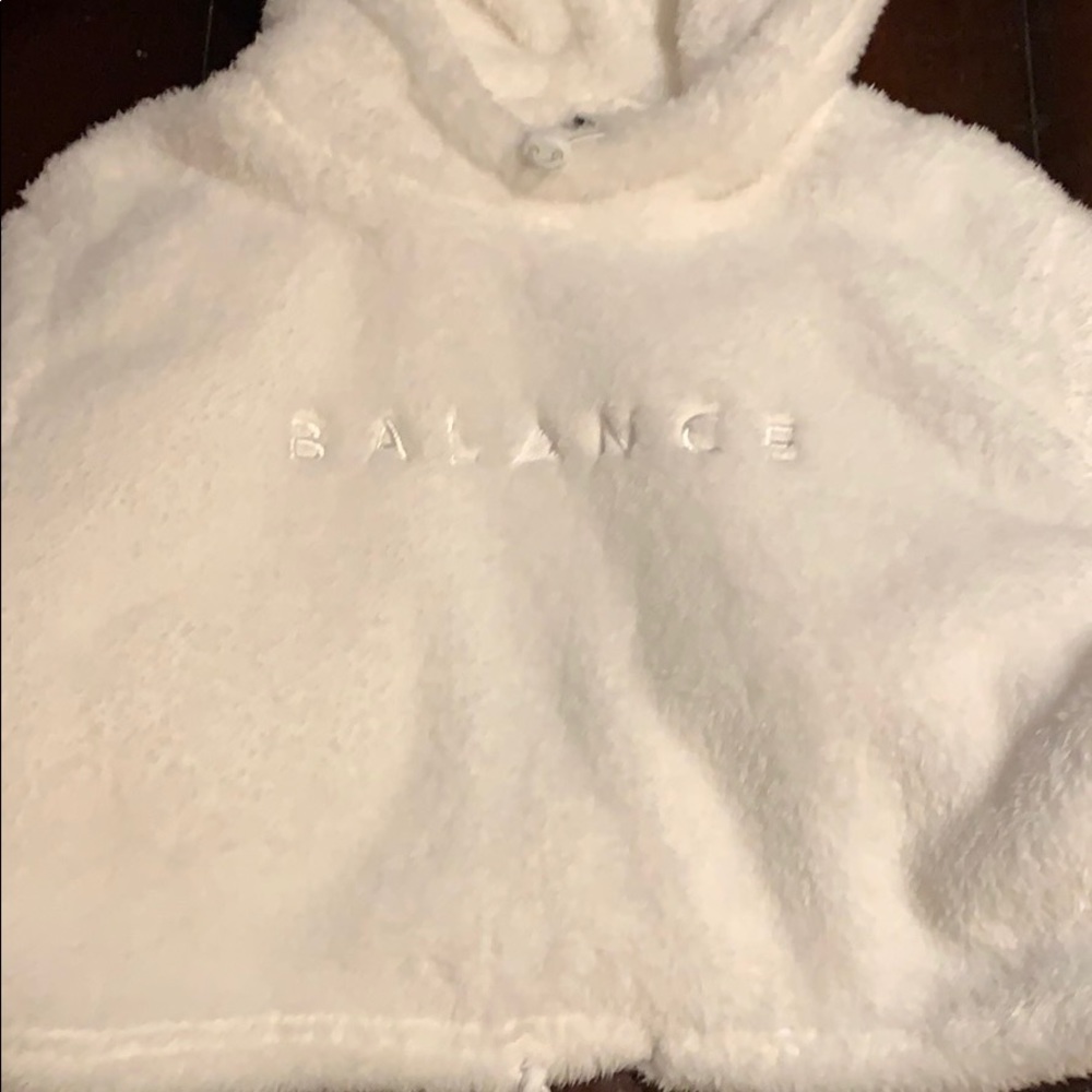 Balance cropped Sherpa